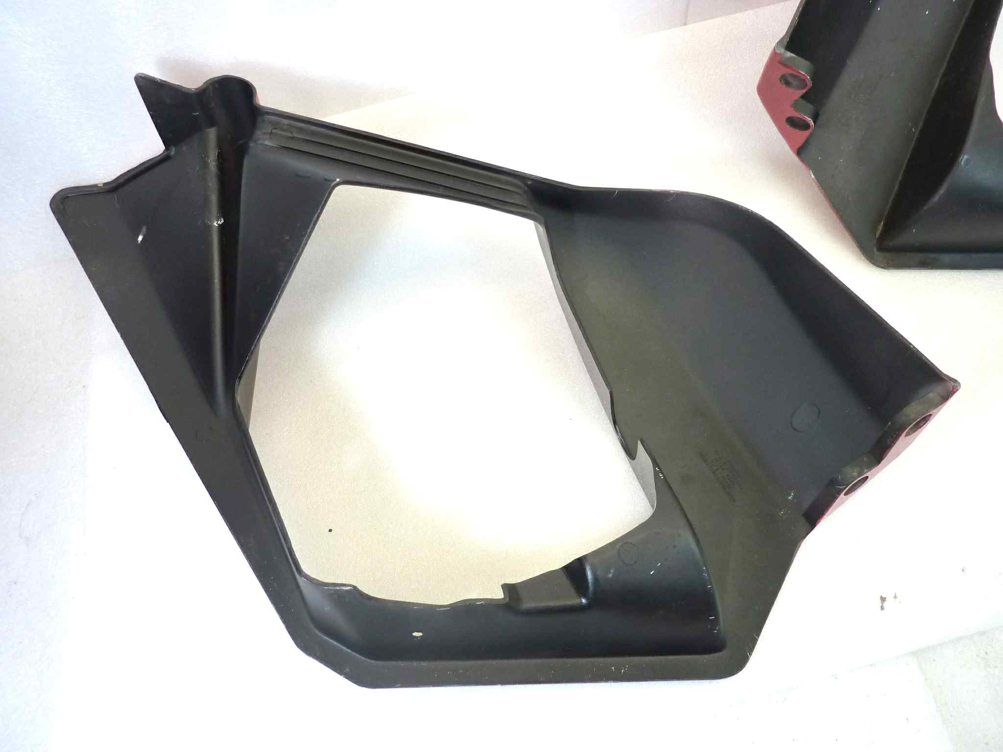 Coppia carene laterali Guzzi SP1000 Le Mans 2 cod sx 17570464 dx 17570364 - immagine 12