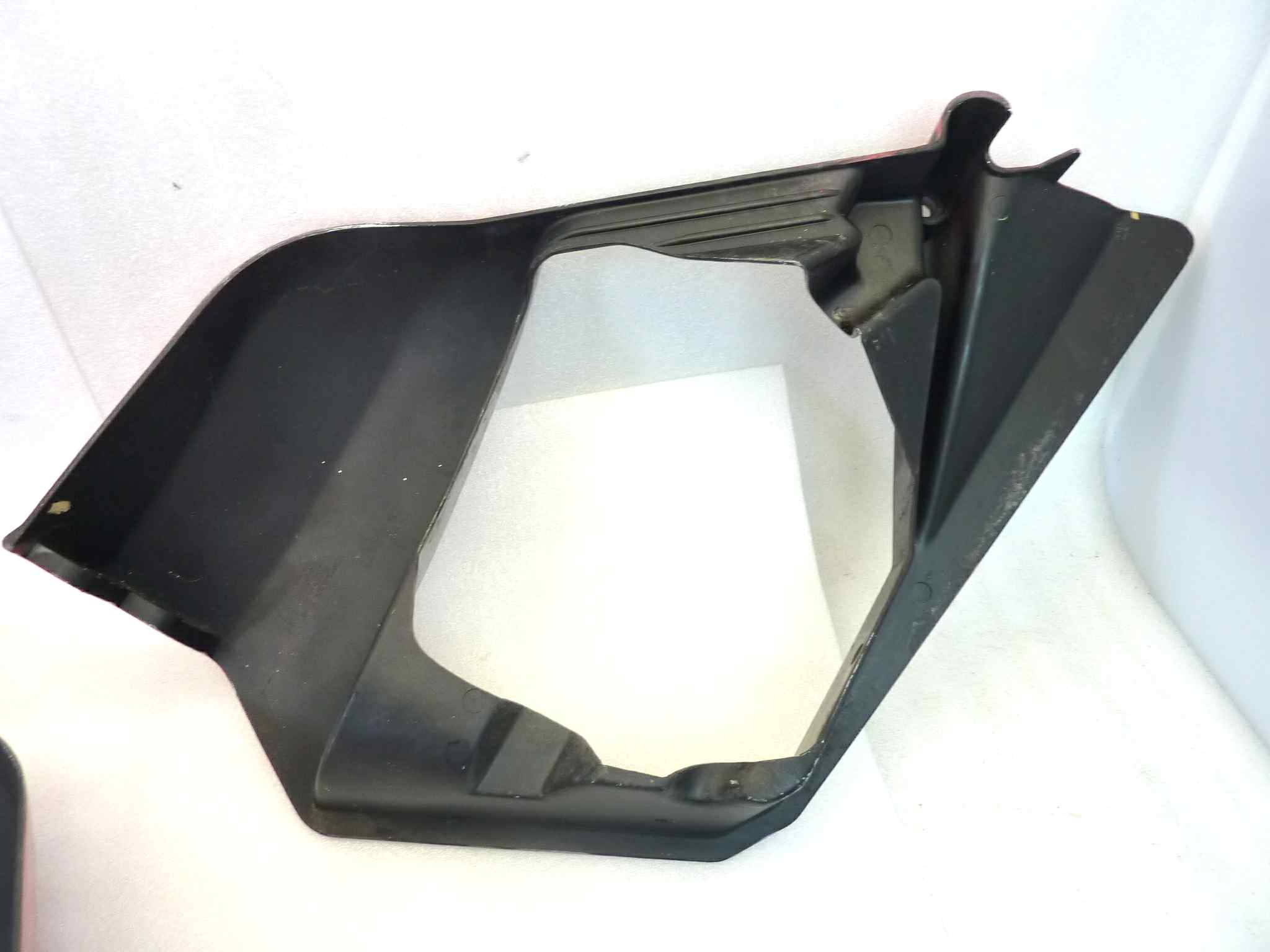 Coppia carene laterali Guzzi SP1000 Le Mans 2 cod sx 17570464 dx 17570364 - immagine 13