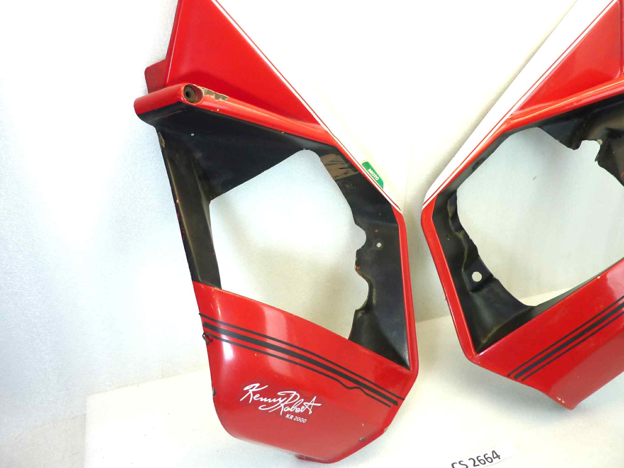 Coppia carene laterali Guzzi SP1000 Le Mans 2 cod sx 17570464 dx 17570364 - immagine 2