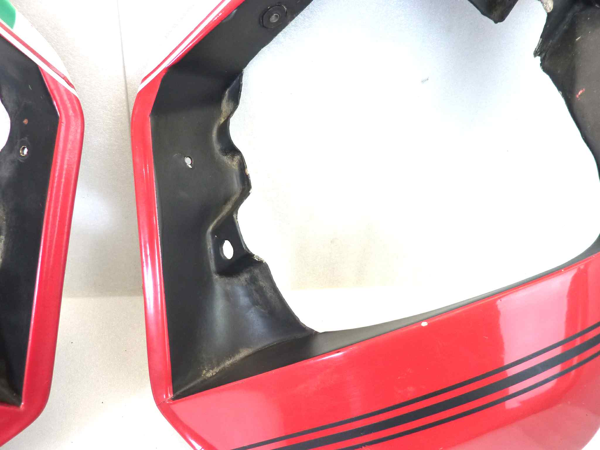 Coppia carene laterali Guzzi SP1000 Le Mans 2 cod sx 17570464 dx 17570364 - immagine 10