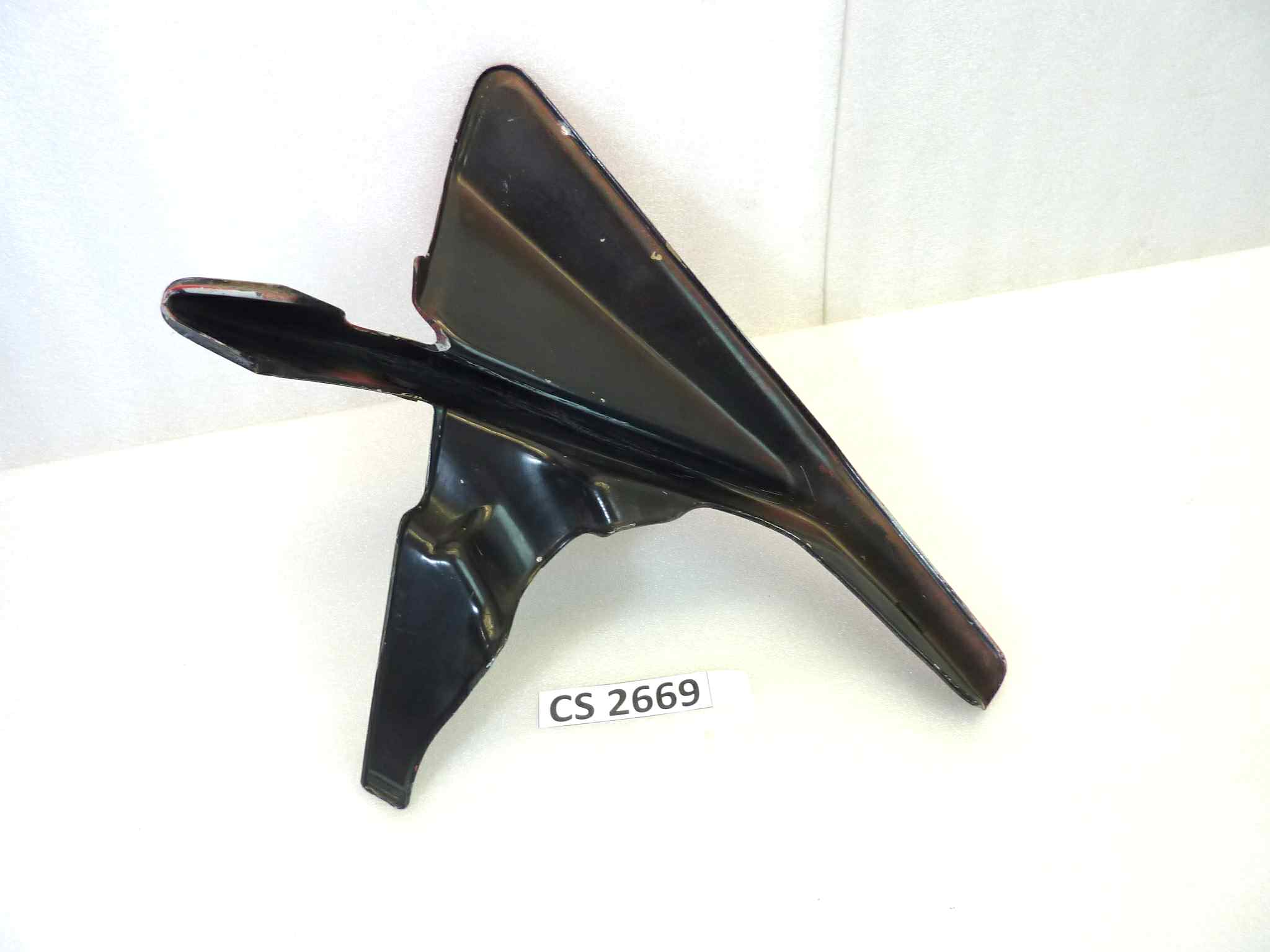 Fiancatina carena laterale destra Guzzi 850 Le Mans 3 1981 - 1984 - 1000 Le mans 1 e 4 cod 28570351 28570352 - immagine 7
