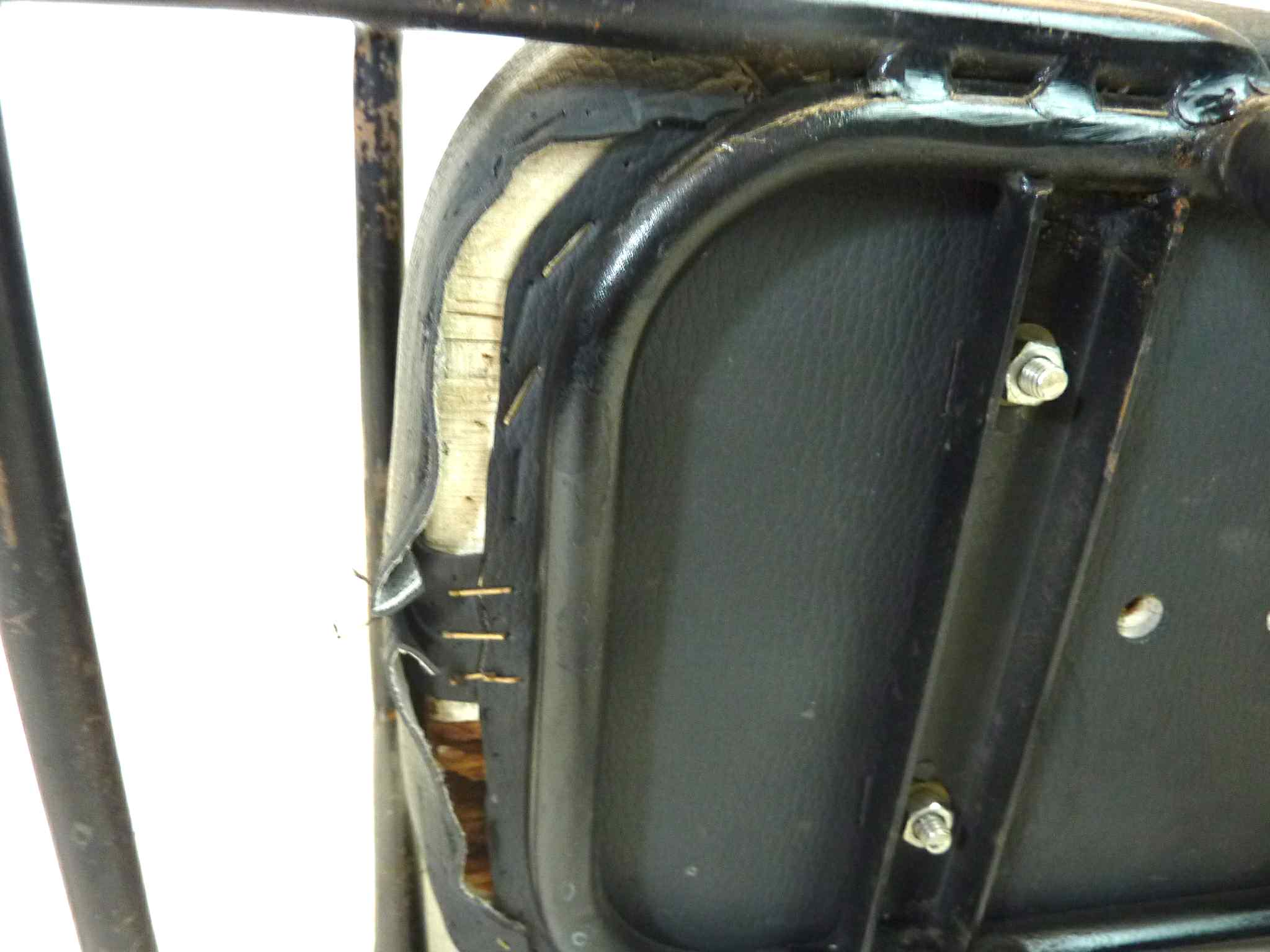 Portapacchi posteriore Guzzi V35 V50 polizia modificato con cuscino sella passeggero - immagine 11