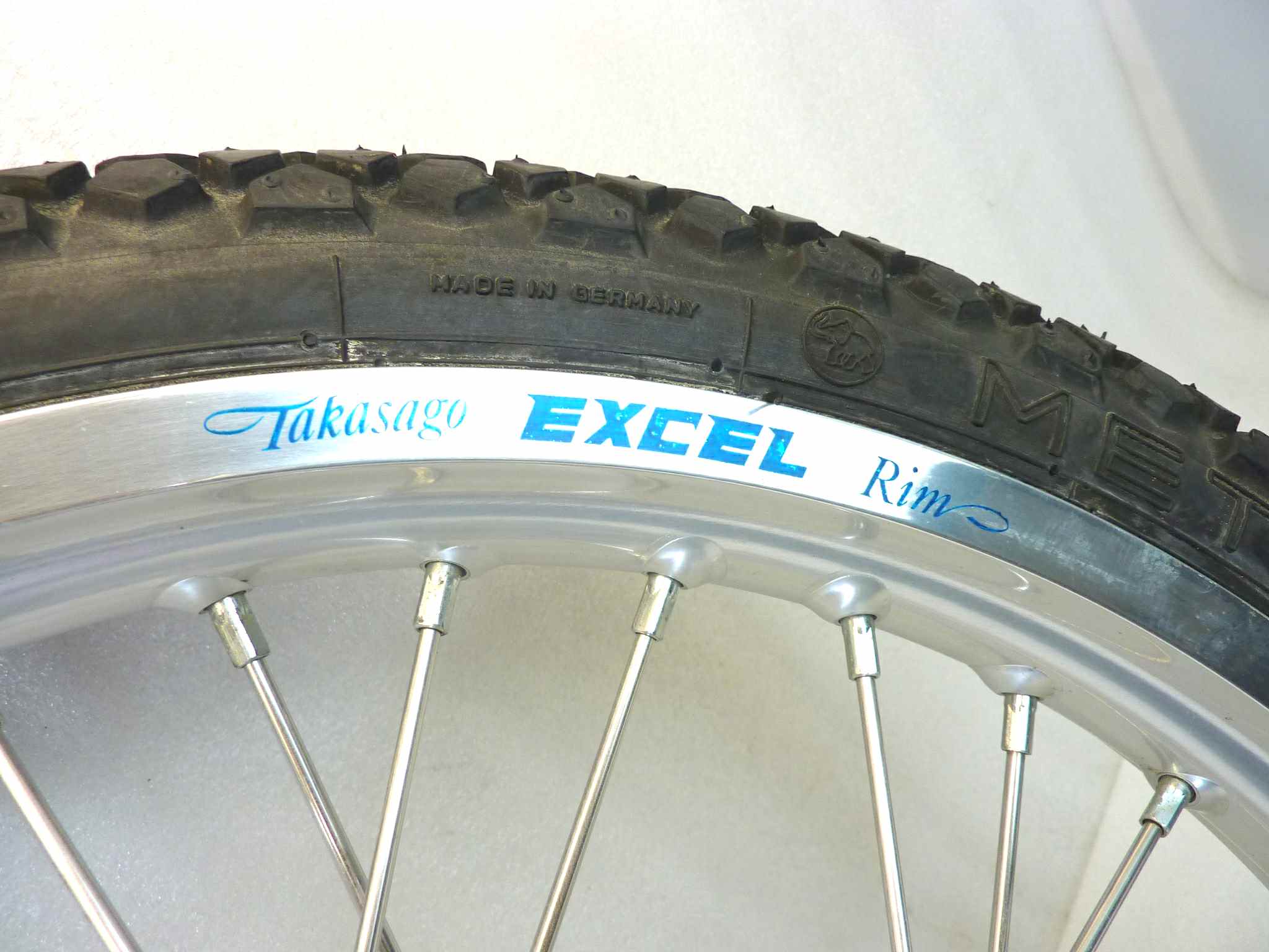 Cerchio ruota anteriore Guzzi Quota 1100 gomma nuova, cerchio Takasago Excel J 21 x 1,85 NUOVO fondo di magazzino, vedi foto, LEGGI DESCRIZIONE - immagine 5