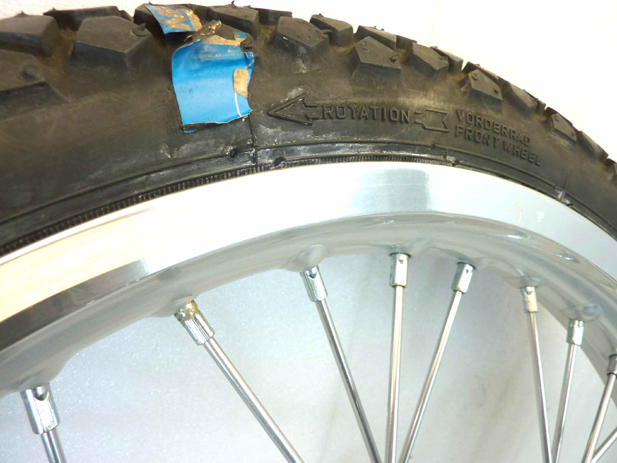 Cerchio ruota anteriore Guzzi Quota 1100 gomma nuova, cerchio Takasago Excel J 21 x 1,85 NUOVO fondo di magazzino, vedi foto, LEGGI DESCRIZIONE - immagine 13