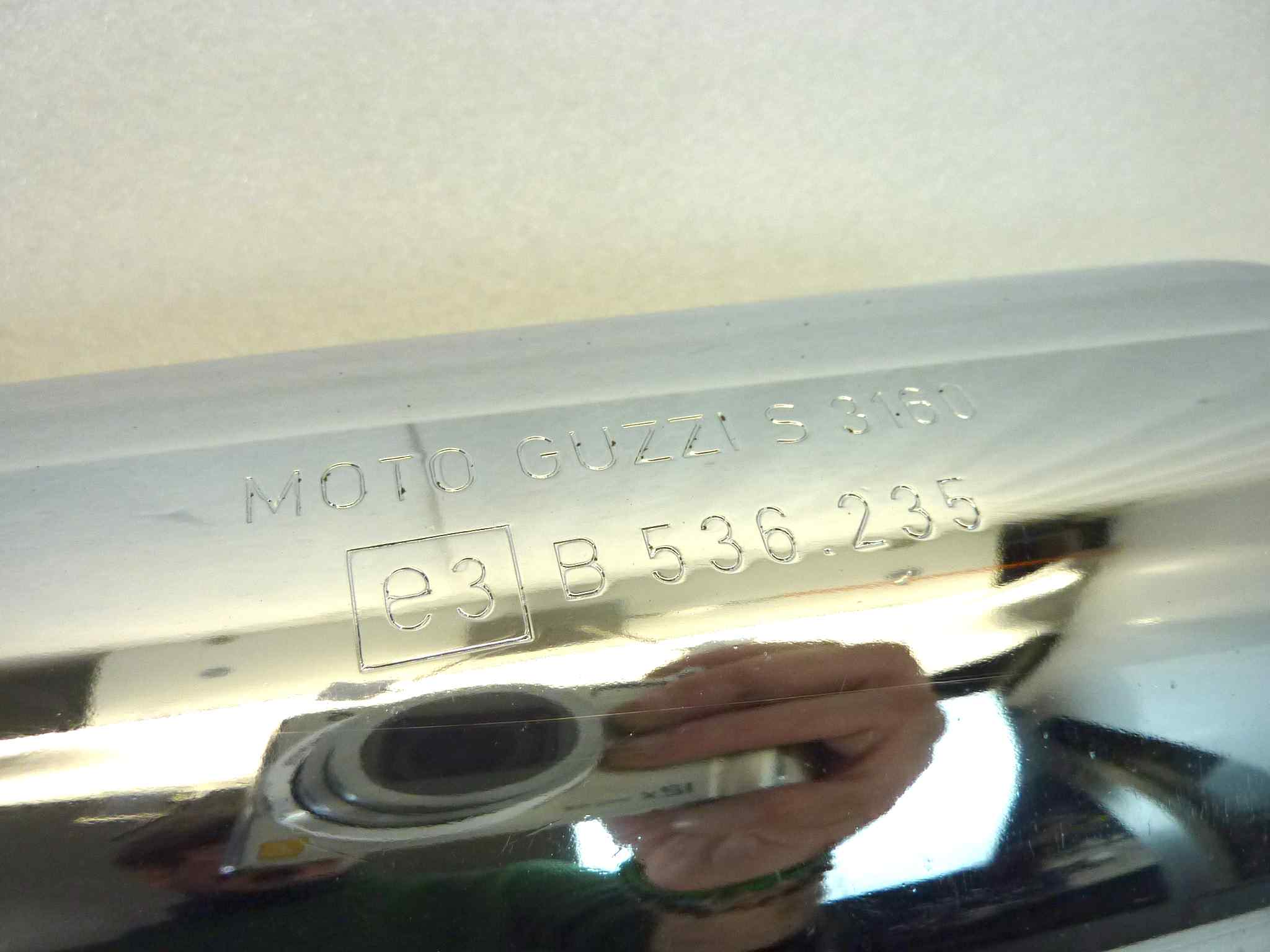 Marmitta Moto Guzzi Nevada 350 750 sinistra Lafraconi 21 S3160 B 536235 silenziatore scarico terminale muffler NUOVO fondo di magazzino, vedi foto LEGGI DESCRIZIONE riporta un difetto evidente sulla cromatura ma rimane nella parte interna - immagine 2