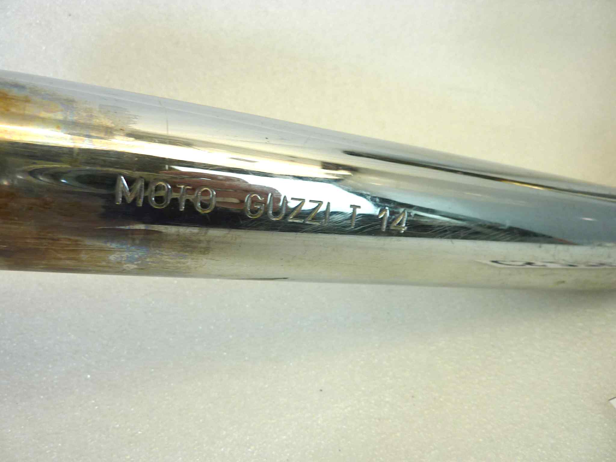Collettore di scarico Moto Guzzi T14 850 1000 Le Mans - immagine 2