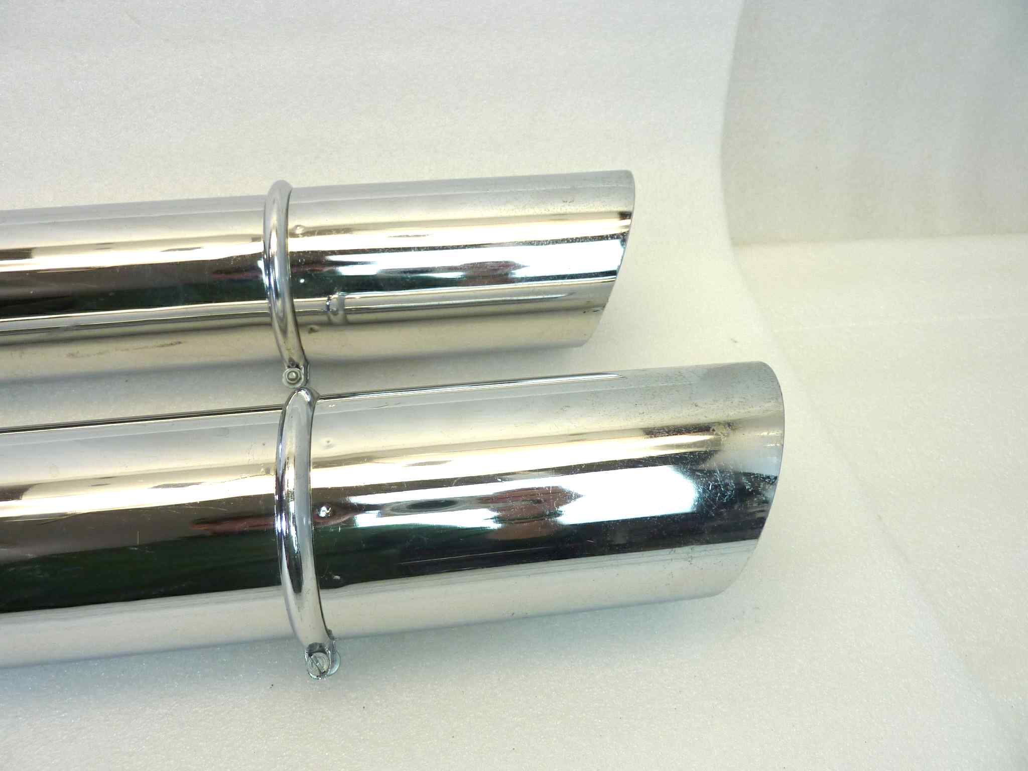 Coppia marmitta moto epoca Guzzi Benelli Morini Ducati Gilera silenziatore scarico terminale muffler lunghezza tot 850 mm - diametro imbocco 32 mm - distanza staffa/imbocco 250 mm - immagine 6