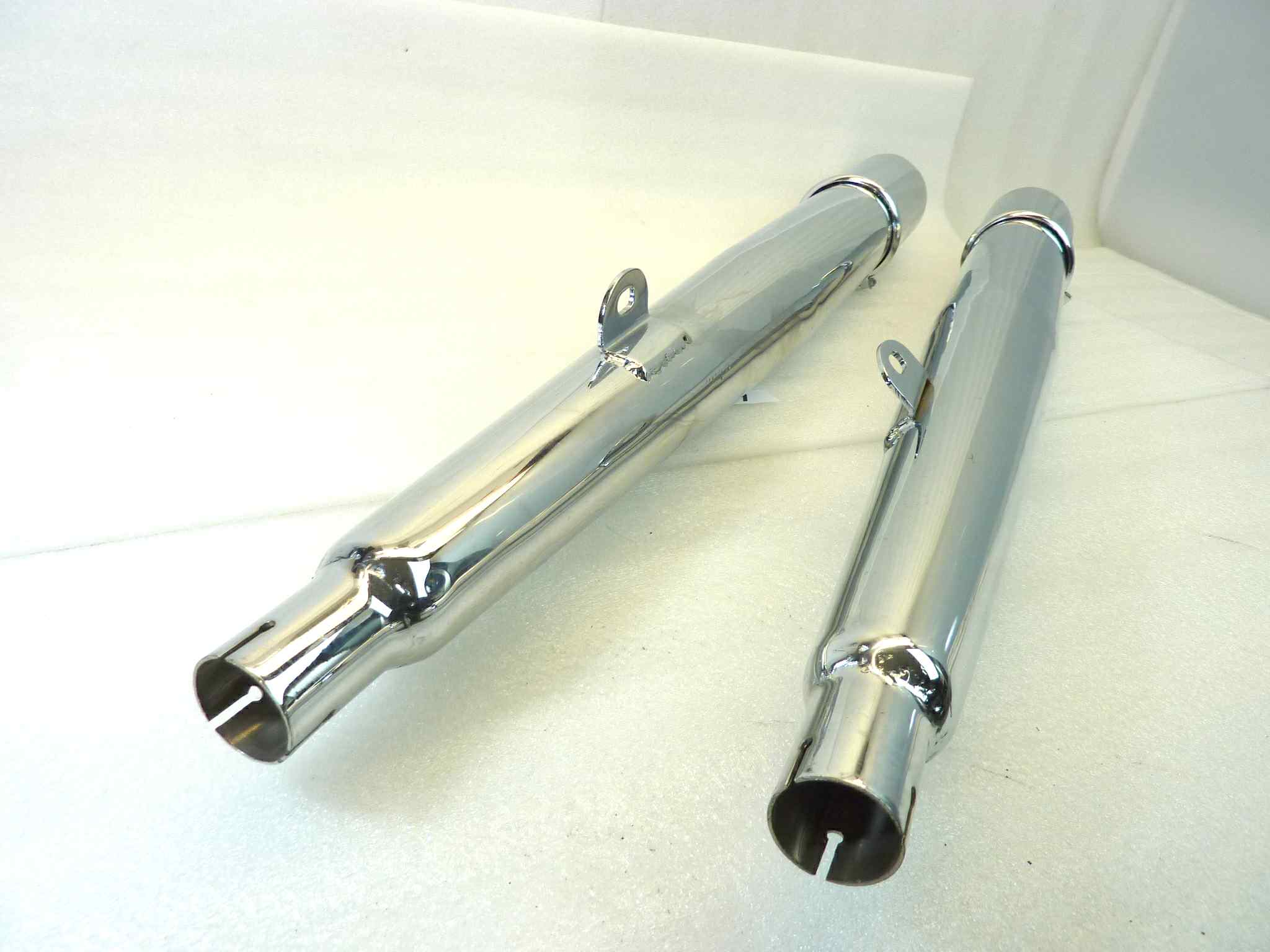 Coppia marmitta moto epoca Guzzi Benelli Morini Ducati Gilera silenziatore scarico terminale muffler lunghezza tot 850 mm - diametro imbocco 32 mm - distanza staffa/imbocco 250 mm - immagine 11
