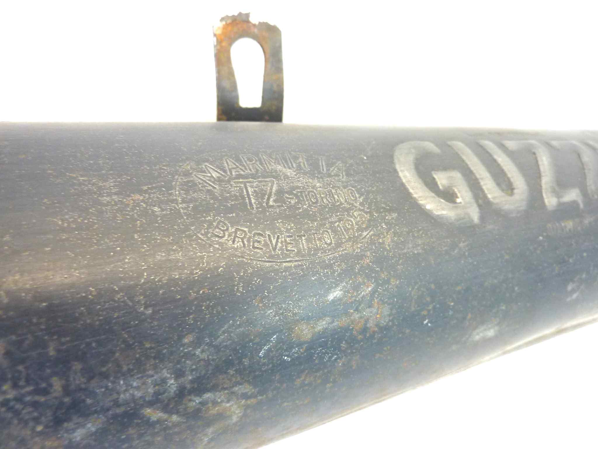Marmitta Moto Guzzi app GM 297/59 S brevetto 195 TZ silenziatore scarico terminale muffler diametro imbocco 36 mm - lunghezza tot 670 mm - distanza imbocco/staffa 355 mm - immagine 2