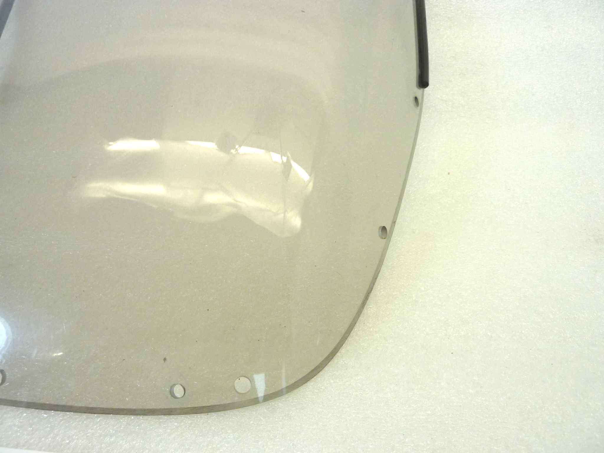 Plexiglass parabrezza Guzzi 850 T5 non certo lunghezza tot 355 mm larghezza max 325 mm larghezza frontale 210 mm cupolino - immagine 4