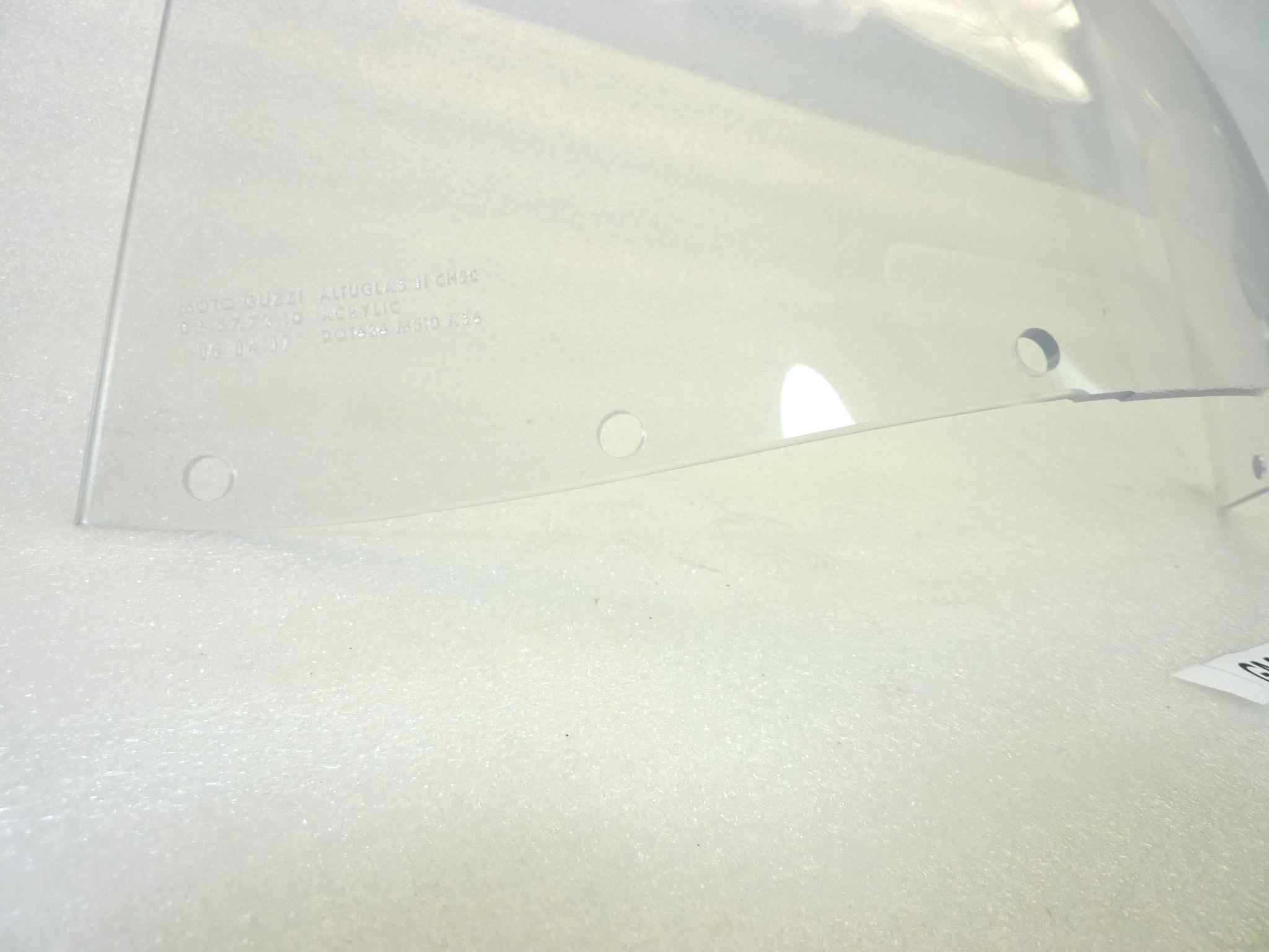 Plexiglass parabrezza Guzzi California 1100 2001 - 2008 originale cod GU03577210 cupolino NUOVO fondo di magazzino, vedi foto, LEGGI DESCRIZIONE - immagine 4