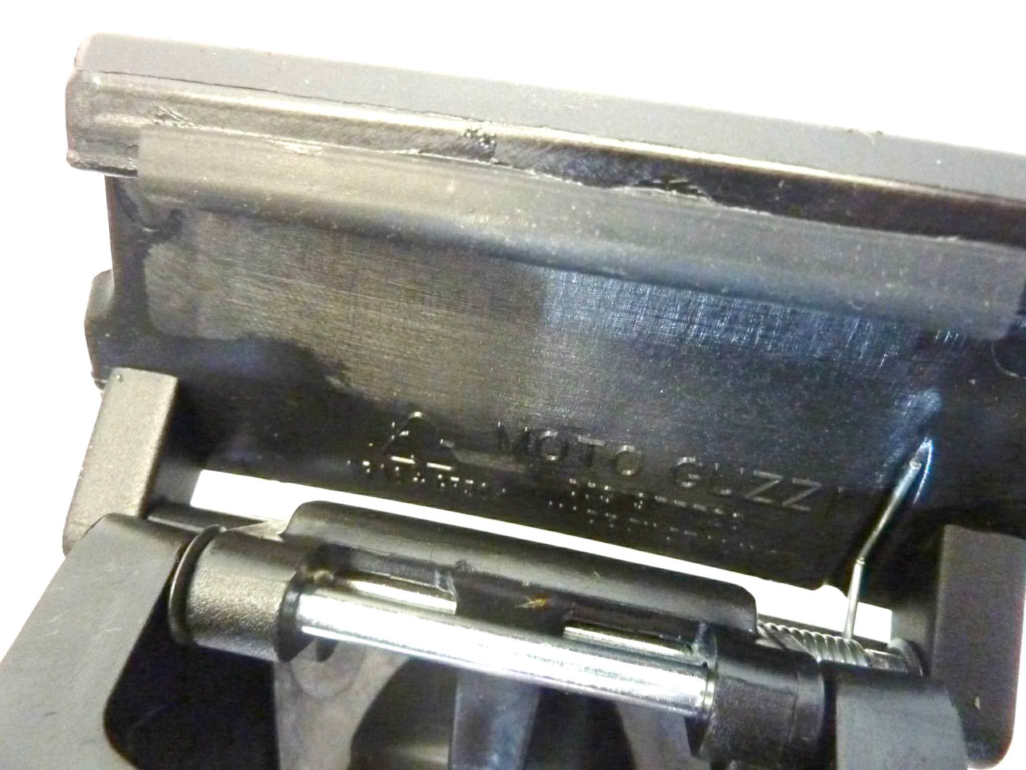 Bauletto posteriore top case Guzzi Norge Breva vedi foto per difetti senza serratura e senza chiave - immagine 5