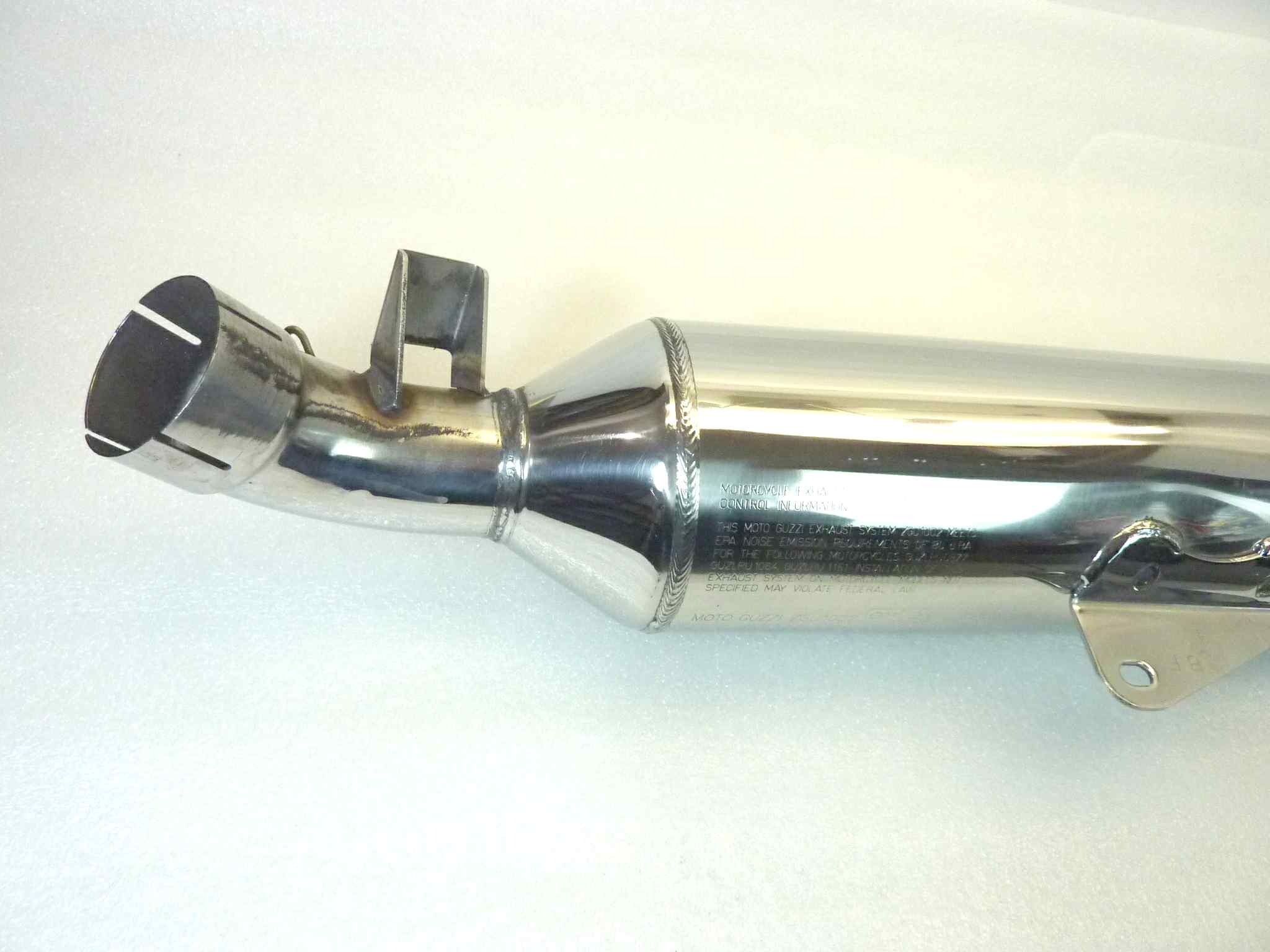 Marmitta terminale Guzzi Breva 1200 2007 Norge 1200 IE 2006 - 2009 cod GU31123060 ZGU1200 silenziatore nuovo con difetto NUOVO fondo di magazzino, vedi foto, LEGGI DESCRIZIONE - immagine 7