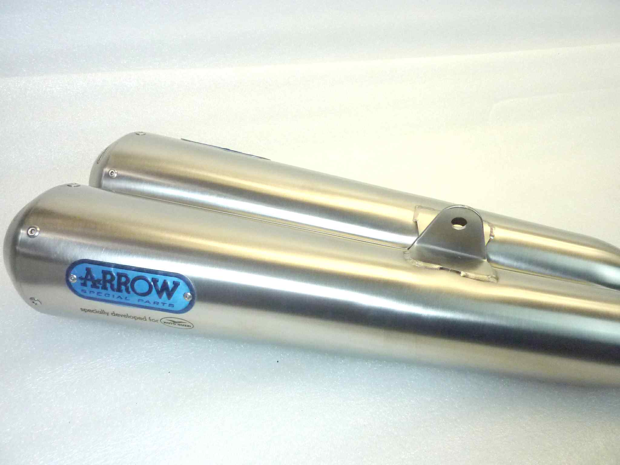 Coppia marmitte Arrow Guzzi V7 Cafè Classic 2009 - 2012 Racer 2010 - 2014 Special Stone 2013 - 2014 Cafè 2009 - 2012 V7 2 Racer Special Stone 2015 - 2016 cod 983169 silenziatori non omologatI NUOVO fondo di magazzino, vedi foto, LEGGI DESCRIZIONE - immagine 18