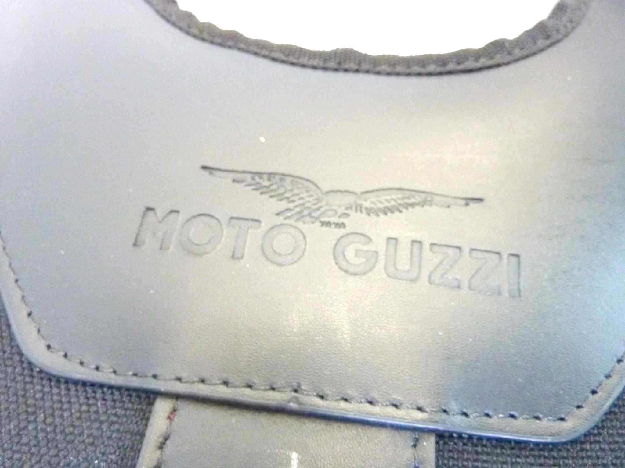 Borsa serbatoio Guzzi 850 V9 Bobber Roamer 2016 - 2024 cod 2S000729 con pellicola copri serbatoio NUOVO fondo di magazzino, vedi foto, LEGGI DESCRIZIONE - immagine 5
