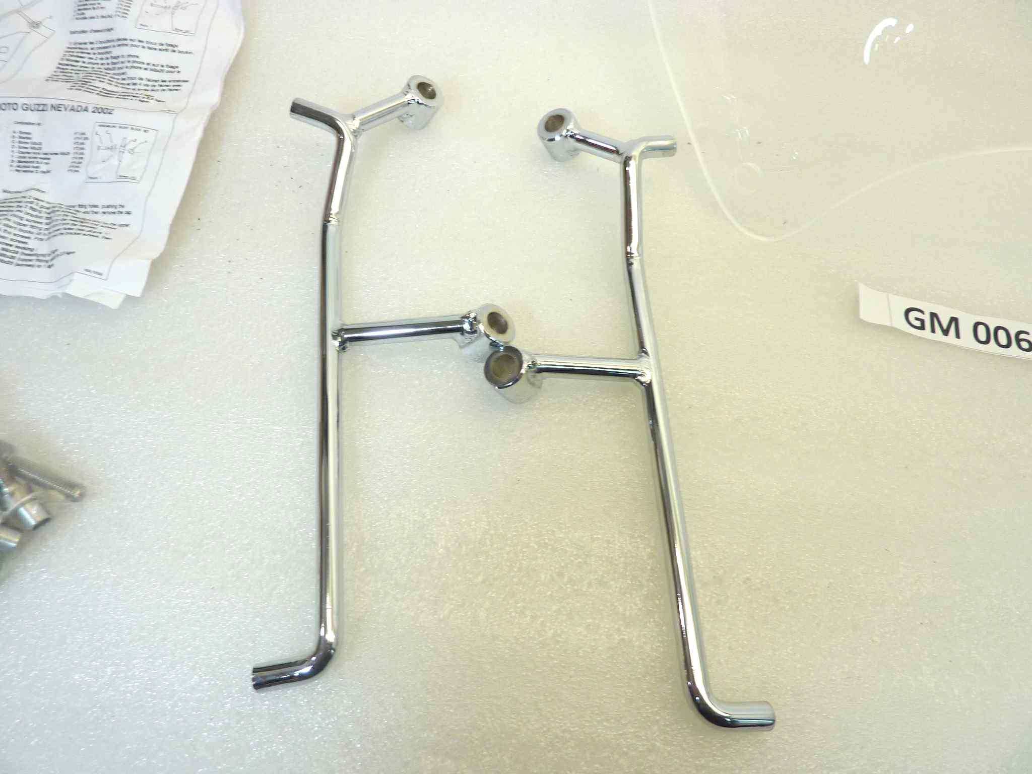 Plexiglass parabrezza Guzzi Nevada 2002 cod 31575180 cupolino con staffe NUOVO fondo di magazzino, vedi foto, LEGGI DESCRIZIONE - immagine 4