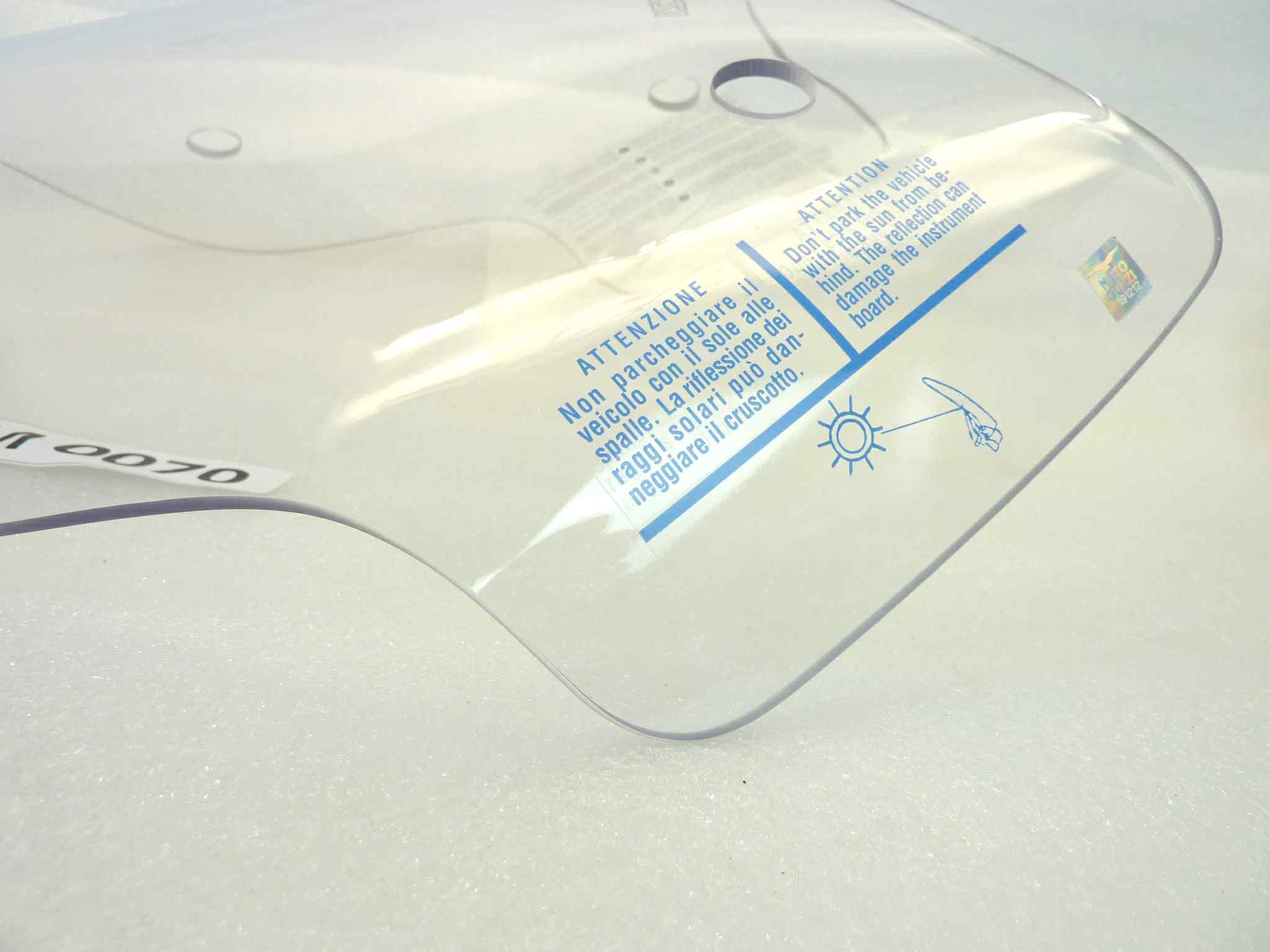 Plexiglass parabrezza Guzzi V7 Night Pack cupolino cod 2S001414 completo di staffe NUOVO fondo di magazzino, vedi foto, LEGGI DESCRIZIONE - immagine 13
