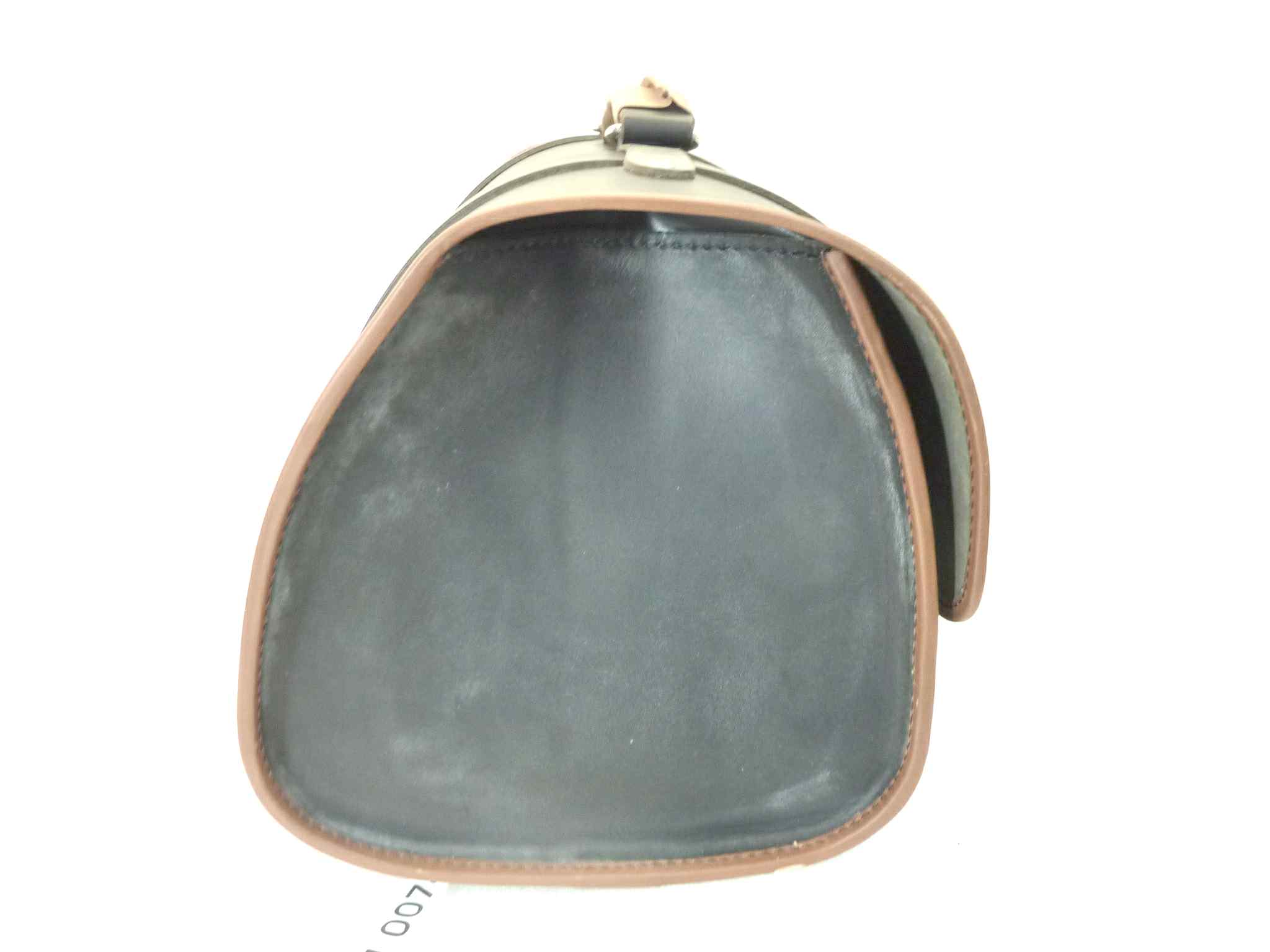 Borsa bauletto posteriore Cuoio 30 L Piaggio VESPA GTS GT GTV GRANTURISMO 125 - 200 - 250 - 300
VESPA 50 SPECIAL L R N - ET3 PRIMAVERA 125 - PK 50 S XL HP RUSH
VESPA PX / ARCOBALENO / MILLENIUM 125 - 150 - 200 / P125X P150X P200E
VESPA PRIMAVERA / SPRINT 50 - 125 - 150 - ELETTRICA - Dimensioni circa 370x260x320 mm
Capacità: circa 30 litri cod 605887M00N NUOVO fondo di magazzino, vedi foto, LEGGI DESCRIZIONE - immagine 5