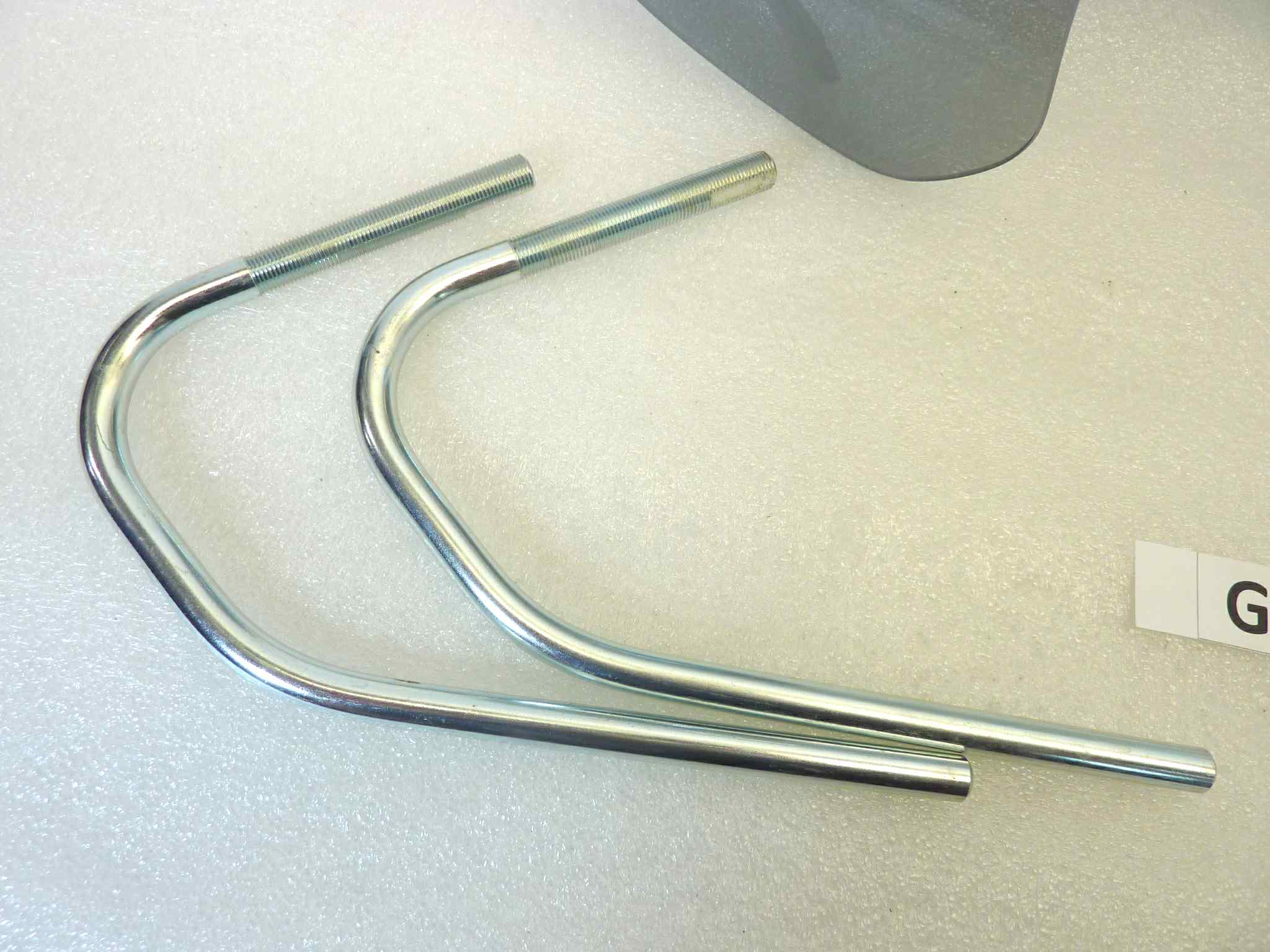 Plexiglass parabrezza Piaggio Vespa Primavera 50 125 150 kit originale cod 1B000909 completo di staffe NUOVO fondo di magazzino, vedi foto, LEGGI DESCRIZIONE - immagine 4
