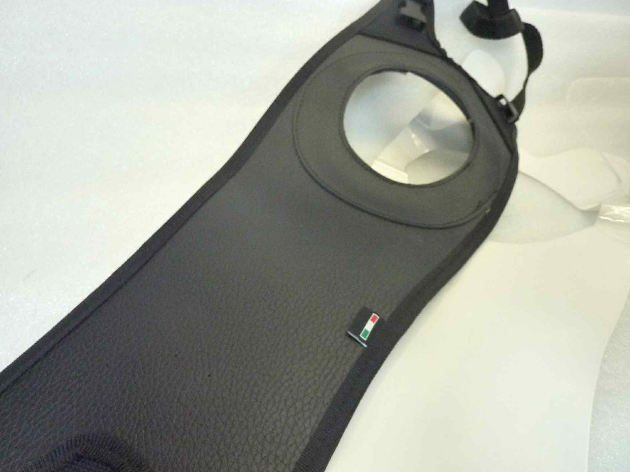 Borsa serbatoio guzzi V7 700 nylon pelle 2 tasche laterali 1 tasca superiore NUOVO fondo di magazzino, vedi foto, LEGGI DESCRIZIONE - immagine 3