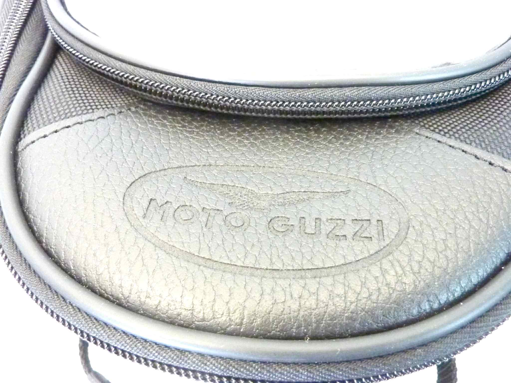 Borsa serbatoio guzzi V7 700 nylon pelle 2 tasche laterali 1 tasca superiore NUOVO fondo di magazzino, vedi foto, LEGGI DESCRIZIONE - immagine 9